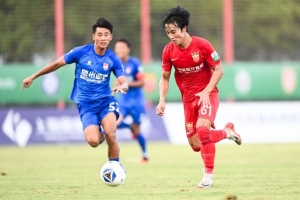 中乙聯(lián)賽第27輪，上海海港富盛經(jīng)開隊(duì)主場(chǎng)0-0泉州亞新隊(duì)