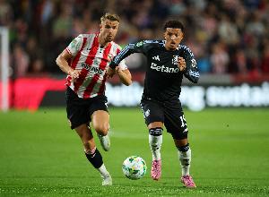 鏡報：曼聯(lián)打算放棄桑喬，若激活續(xù)約條款可能使轉(zhuǎn)會變復(fù)雜