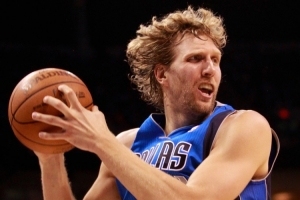 楊毅：諾維茨基不是最強國際球員 世界對他認可源于他的逆境崛起