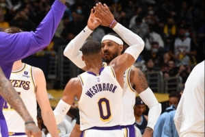 拉加-貝爾：甜瓜末期轉(zhuǎn)型成定點(diǎn)投手 威少的投籃問題一直沒解決