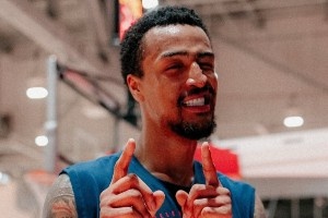 快船官方曬訓(xùn)練照為新賽季倒計(jì)時(shí)：科林斯、保羅、比爾等新援在列