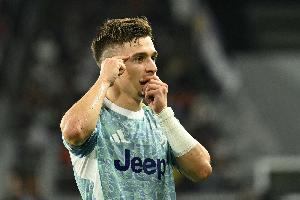 全市場：K-圖拉姆和布雷默單獨(dú)訓(xùn)練，小孔塞?；謴?fù)尤文合練