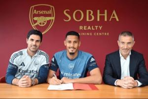 后防中堅留隊！官方：薩利巴與阿森納完成續(xù)約，據(jù)悉新約至2030年