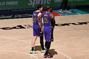 里夫斯：和布朗尼打過高爾夫 他父子倆對(duì)決我會(huì)下注給布朗尼