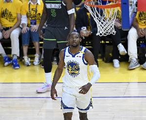 雙贏！庫(kù)明加多拿錢(qián)&勇士手握第2年球隊(duì)選項(xiàng) 目前最佳解決方案？