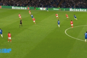 切爾西主場(chǎng)領(lǐng)先！加納喬左路橫敲，里奧斯解圍變爆射烏龍！