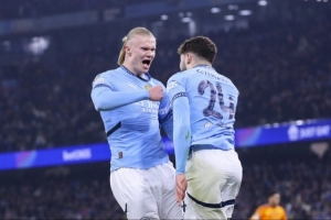 對陣摩納哥上半場，哈蘭德進球數(shù)比他成功傳球的次數(shù)還要多