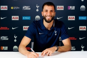 官方：熱刺與本坦庫爾簽下新的長期合同