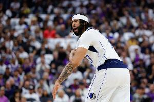 濃眉不想一直打5？帕金斯：我很失望 他本應(yīng)帶著使命感進(jìn)入新賽季