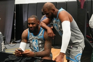 霍里打趣：詹姆斯&保羅&KD都和我交手過 那他們確實太老了