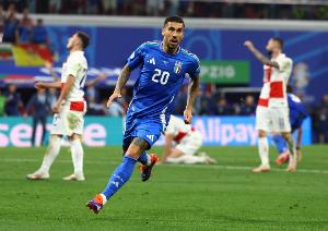 官方：扎卡尼訓(xùn)練中受傷退出意大利隊(duì)名單，皮科利遞補(bǔ)入選