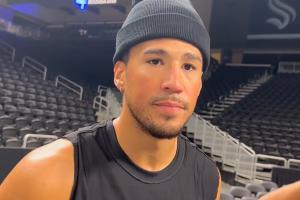 艾頓能為湖人帶來什么？布克：我想 我們只能拭目以待