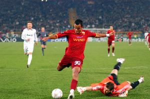 小曼奇尼：我對(duì)加斯佩里尼很有信心，羅馬能獲歐冠資格+意杯決賽