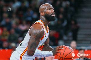 瓊指導(dǎo)又再在線討薪！瓊斯：我?guī)详?長沙勇勝卻不愿支付報酬