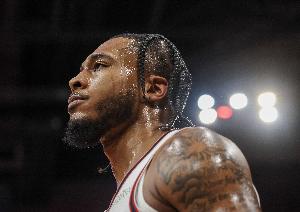 何時開始展現(xiàn)獨一無二爆發(fā)力？惠特摩爾：打從娘胎里出來就有了