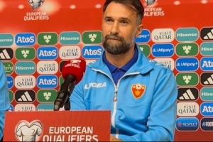 太慘了！9月上任黑山主帥的武齊尼奇，執(zhí)教生涯首秀0-4法羅群島