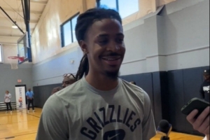 因傷缺席揭幕戰(zhàn)？莫蘭特：想太多 我微笑著說不用擔(dān)心你就別擔(dān)心