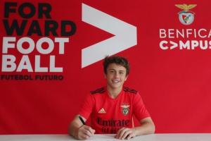 3年一飛沖天！18歲內(nèi)維斯被提拔到一隊時身價才50萬，3年后9000萬