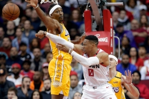 霍華德：威少本該能留在NBA 我懂這感覺(jué) 去海外賺錢吧享受生活吧