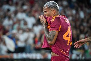 意媒：韋斯利參加全隊(duì)合練，能夠參加本周末羅馬對(duì)國(guó)米的意甲聯(lián)賽