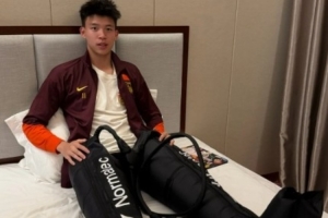 王鈺棟社媒曬照：比賽后的恢復(fù)同樣重要！