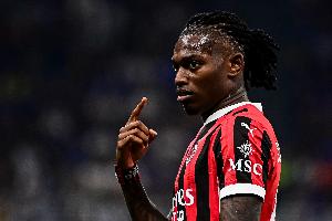 意天空預測米蘭vs佛羅倫薩首發(fā)：米蘭踢3511萊奧單中鋒，里奇首發(fā)