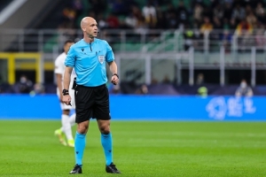 英超第9輪裁判：安東尼-泰勒主裁曼聯(lián)VS布萊頓，胡珀執(zhí)法利物浦