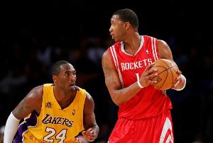 比科比還多一個？奧尼爾：巔峰的我搭檔艾弗森&麥迪都能拿4冠