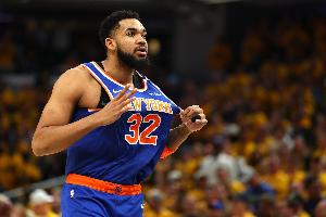 穩(wěn)定發(fā)揮！唐斯16中6拿下26分13板3助1斷1帽