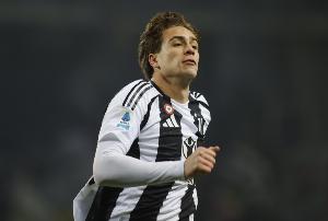 都體：伊爾迪茲左膝患有髕腱炎，但他可能首發(fā)出戰(zhàn)烏迪內(nèi)斯