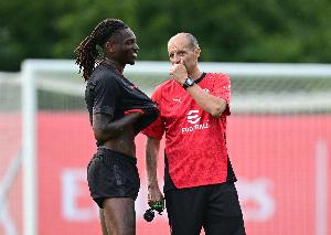 迪馬濟(jì)奧：阿萊格里計(jì)劃讓萊奧首發(fā)迎戰(zhàn)羅馬，和恩昆庫搭檔鋒線