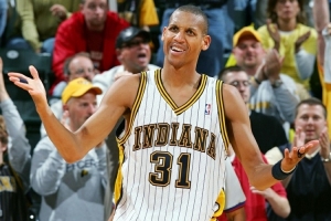 米勒：絕不可能和喬丹組隊(duì) 但魔術(shù)師邀請(qǐng)我去湖人我會(huì)考慮