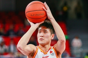 炸裂啊！姜偉澤全運會18投13中&三分16中11爆砍41分