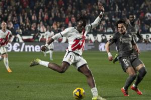 西甲領(lǐng)頭羊迎來(lái)考驗(yàn)，皇馬客戰(zhàn)同城對(duì)手巴列卡諾