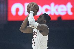 米切爾成騎士隊史第2個至少20次砍40+的球員 詹姆斯51次斷檔領先