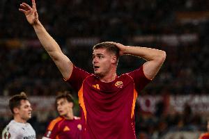 米體：弗格森帶傷入選愛爾蘭隊，在羅馬0進球但近4場世預賽進3球