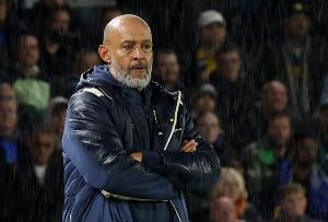 不容易，西漢姆聯(lián)自今年2月份以來首次在英超聯(lián)賽中取得連勝