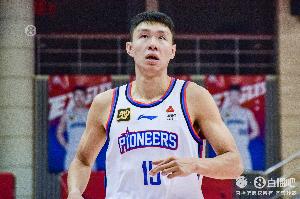 盡力了！鄭昊燃14中7&4記三分拿下18分4板1助