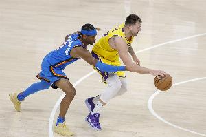 嘲笑勇士不如勇士！雷霆背靠背&少四將 湖人為何還會被兩節(jié)打崩？