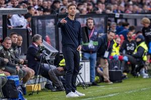 阿斯：皇馬依然堅(jiān)持既定戰(zhàn)略，對阿隆索保持信心！