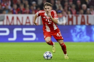 德國U21主帥：不會給卡爾施加太大壓力，比朔夫?qū)侮犻L