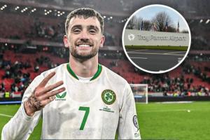 迎接英雄凱旋！愛(ài)爾蘭都柏林機(jī)場(chǎng)打趣：我們改名叫“帕洛特機(jī)場(chǎng)”