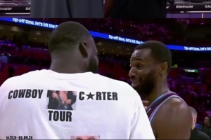 追夢賽后和老隊友維金斯寒暄 庫里和巴黎奧運隊友阿德巴約聊聊