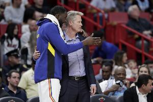 科爾：追夢是我們防守端的場上指揮 他不在我們需要明確防守策略