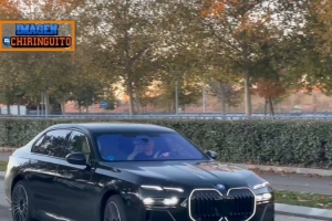 近3場(chǎng)2平1負(fù)！阿隆索抵達(dá)皇馬訓(xùn)練基地，帶隊(duì)備戰(zhàn)歐冠比賽