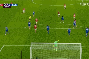 差一點(diǎn)！B費(fèi)大力遠(yuǎn)射，被皮克福德飛撲擋出