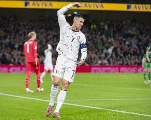 多家葡媒：C羅因染紅實(shí)際禁賽1場(chǎng)，執(zhí)行完停賽不會(huì)缺席世界杯首戰(zhàn)