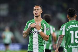 官方:安東尼倒鉤踢中對手面門禁賽1場 鏟翻費(fèi)爾明的桑塞特禁賽2場