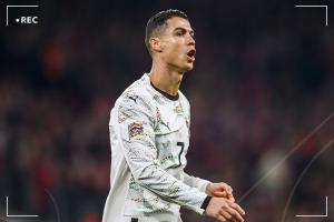 2場(chǎng)停賽緩期執(zhí)行！記者：FIFA承認(rèn)C羅犯規(guī)的嚴(yán)重性卻對(duì)他從輕處罰