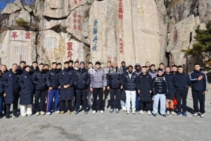 即將踏上新賽季的征程！魯媒：山東男籃今天再次登泰山